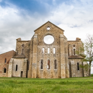 Abbazia di San Galgano, facciata - ENIT SpA