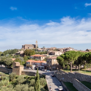 View of Montalcino - Simone Antonazzo / ENIT SpA