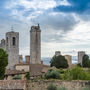 Vista di San Gimignano con il campanile del Duomo e la Torre Grossa - Simone Antonazzo / ENIT SpA