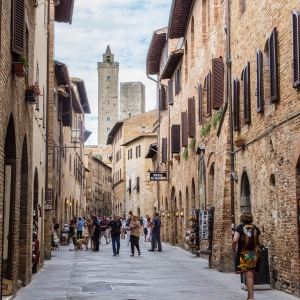 San Gimignano, via San Giovanni - Simone Antonazzo / ENIT SpA
