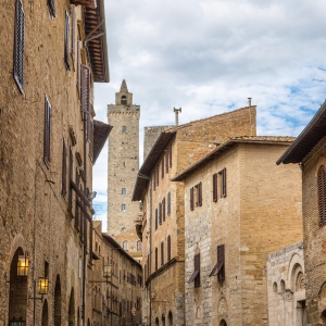 San Gimignano, via San Giovanni - Simone Antonazzo / ENIT SpA