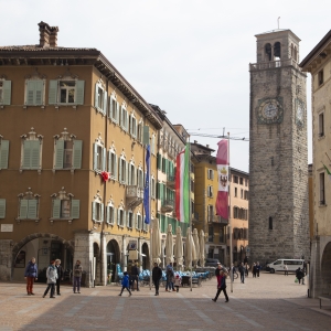 Torre Apponale and piazza III Novembre - Simone Antonazzo / ENIT SpA
