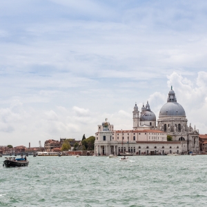 Basilica di Santa Maria della Salute vista dal Canal Grande - Simone Antonazzo / ENIT SpA