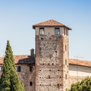 Castello degli Ezzelini: Torre di Ser Ivano (torre sud-ovest) - ENIT SpA